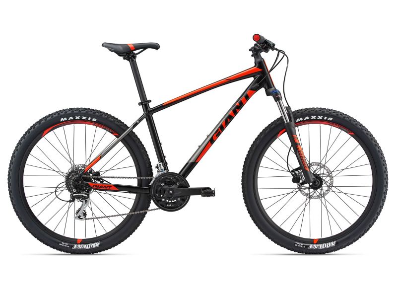 Xe đạp địa hình Giant Talon 3 2018 với màu sắc đen đỏ dành cho các nam cá tính