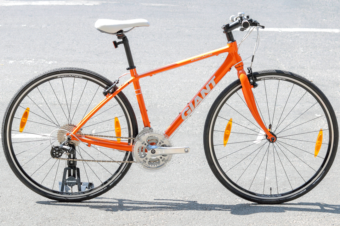 Xe đạp dành cho học sinh - sinh viên Escape R3 màu cam năng động