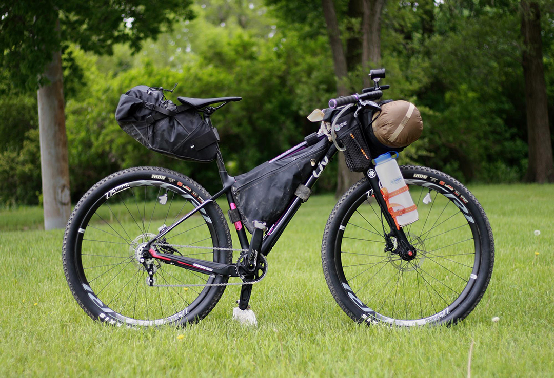 Sử dụng xe đạp MTB để đi phượt vùng rừng núi