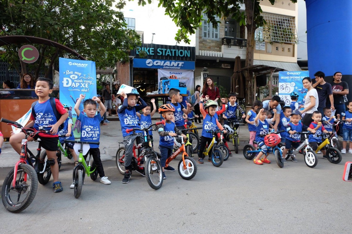 Có gì thú vị tại Showroom Giant International - BIKE STATION?
