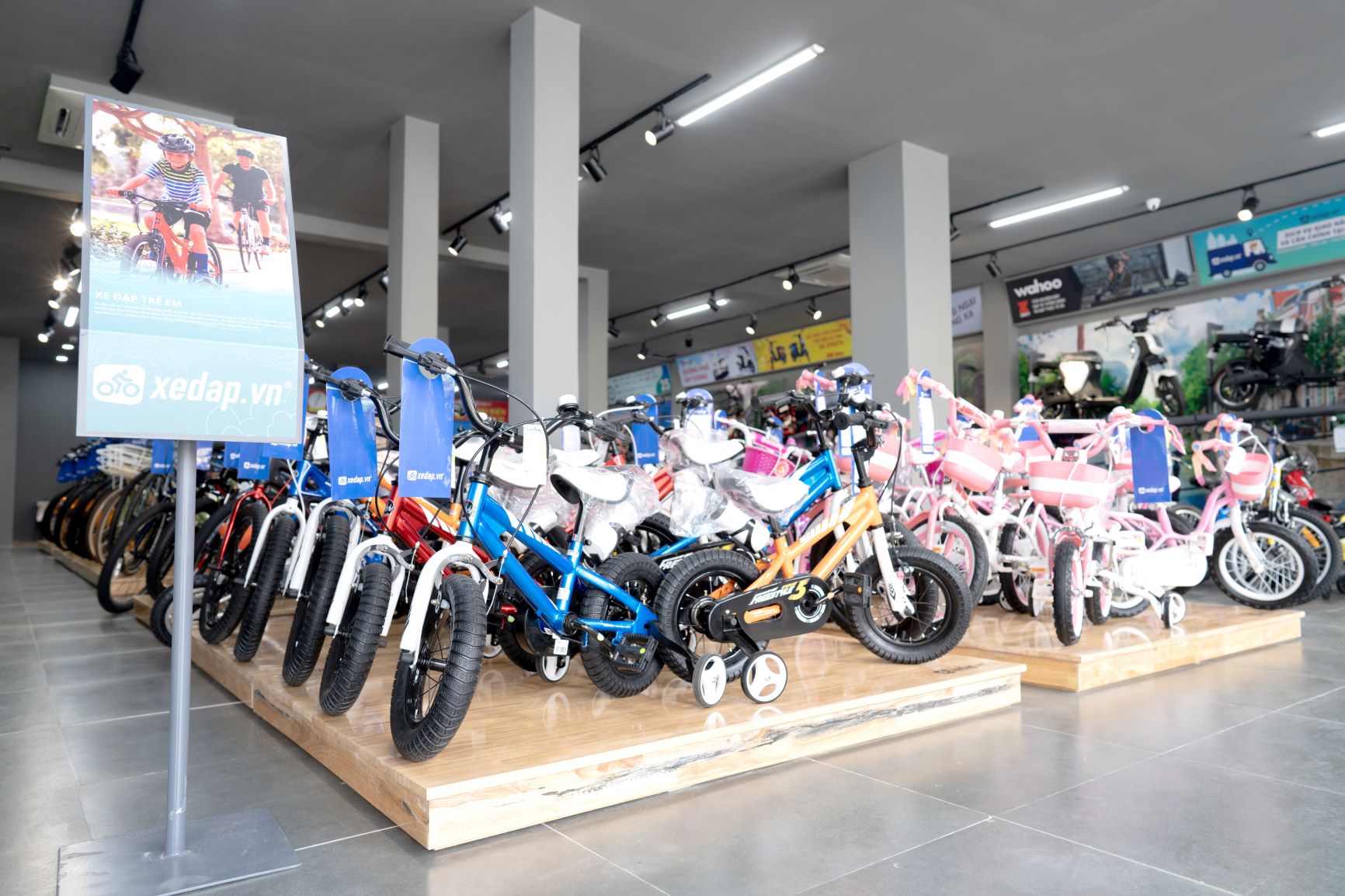 Khu vực trung bày xe đạp trẻ em với mẫu mã đa dạng từ các thương hiệu uy tín nhất thị trường