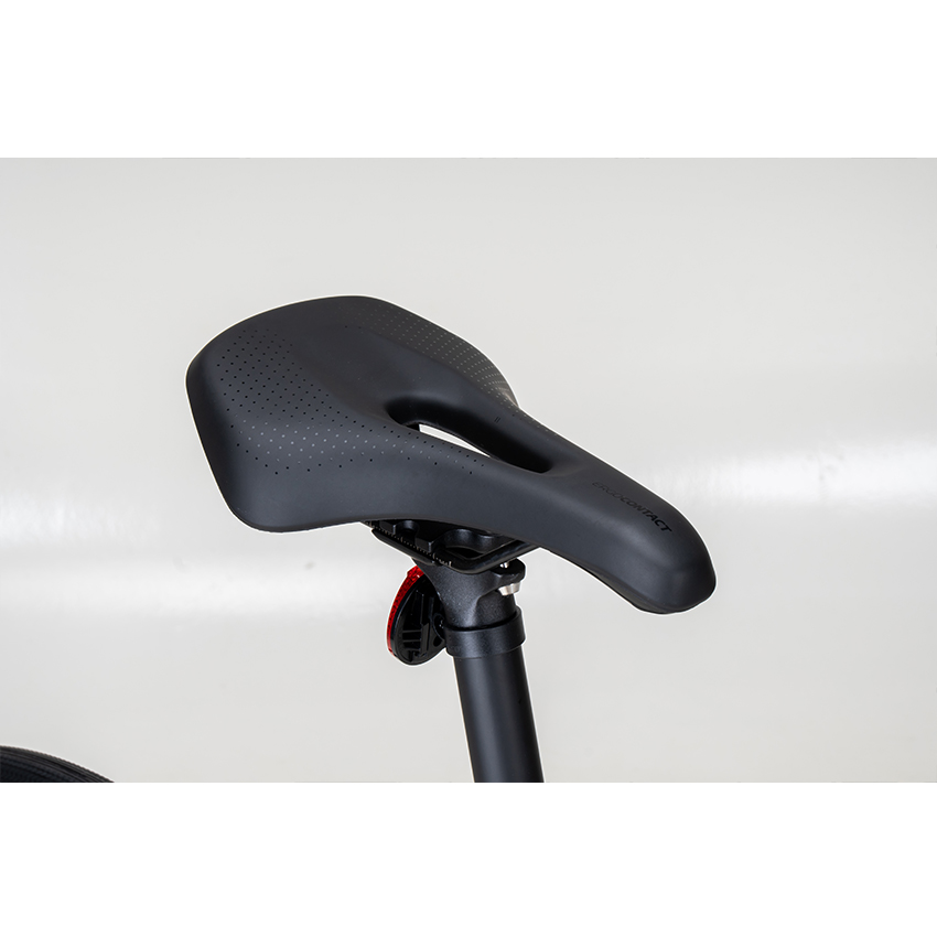 2026_FastroadADVAR1A_White_17