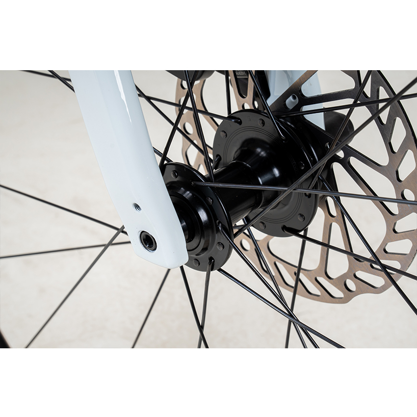 2026_FastroadADVAR1A_White_19